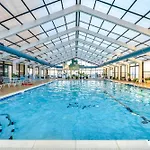 Luxury Oceanfront Condo/Indoor Pool/Massage Chair