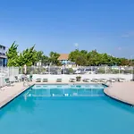 Ocean City Condo With Pool And Views Walk To Beach!