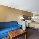 Quality Inn & Suites Oceanblock