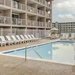 Quality Inn & Suites Oceanblock