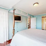 Ocean One