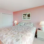 Golden Sands II