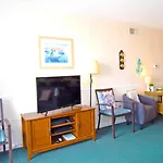 Towers 402 Condo