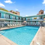 Eden Roc Motel