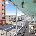 Eden Roc Motel