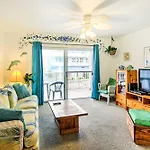 Central Ocean City Condo With Balcony And Ocean Views!