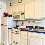 Central Ocean City Condo With Balcony And Ocean Views!