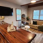 Beach Bum West-O Cabins