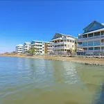 Sunset Island - 6 Beach Side Dr