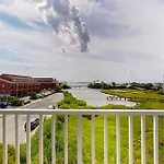 Oasis On The Bay Unit 210