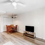Beach House 102