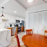 Beach House 102