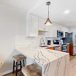 Beach House 102