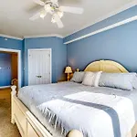 Sunset Pointe 402