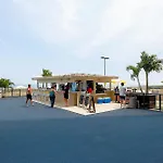 Golden Sands 316