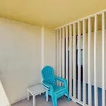 Fountainhead Towers 1008