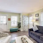 Brooklyn\'S Casa Rosa & Hitch Apartment