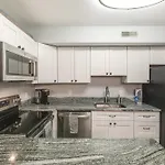 Walk To Beach Newly Remodeled Condo In Ocean City