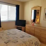 Hidden Harbour 2Br 2Ba - Bayside Condo With Pool, Steps To Sand And Northside Park!