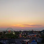 Oceanfront 29Th St 2Br 2Ba Condo Steps To Boardwalk