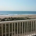 Seabonay Oceanfront Motel
