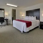 The Wellington Hotel & Suites Oceanblock