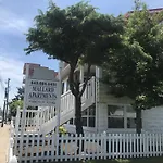 Mallard Apartments