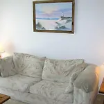 Surf Haven 202