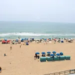 Beach Plaza Hotel