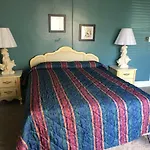 Mayflower Apartments