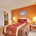 Atlantis 1810 Condo