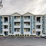 Harbour Club A-9
