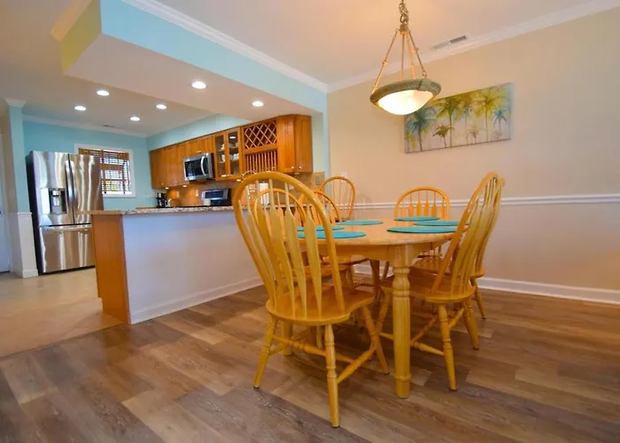 Harbour Island 21C Townhouse