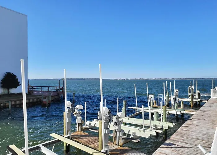 Deer Point 765