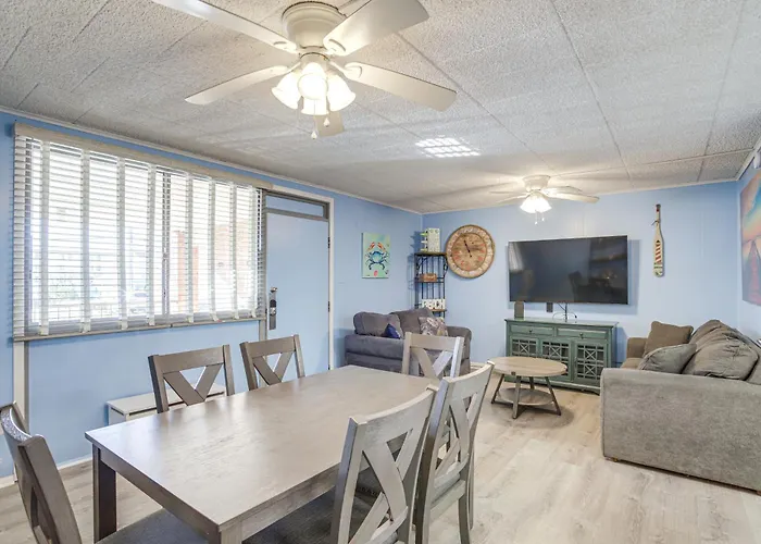 Cozy Ocean City Condo Steps To Maryland Beach!