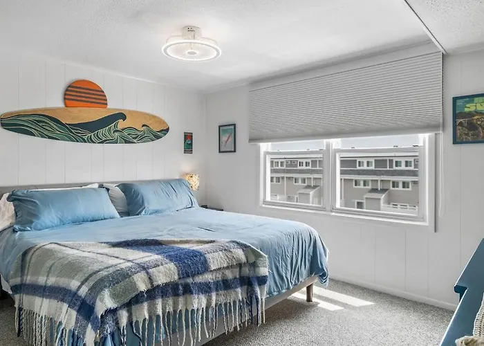 Perfect Wave-100 Steps To Beach Sleeps 4