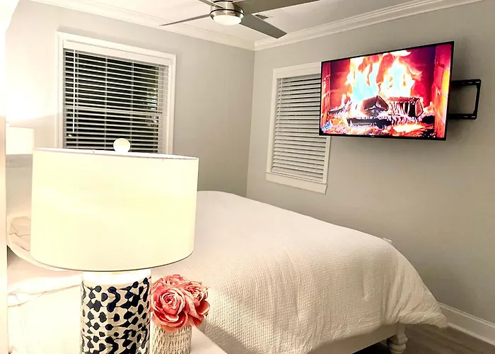 Spacious 2-Bedroom Condo On 43Rd Street Easy Access To Oc Convention Center!