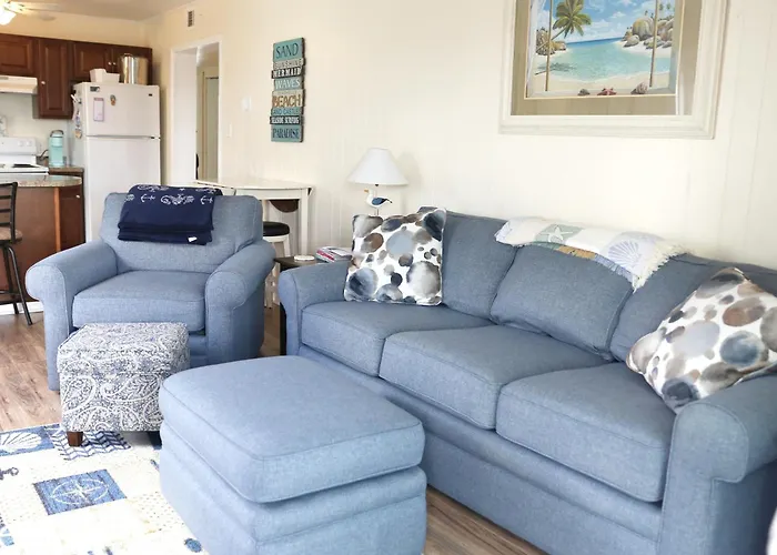 Waterfront 3-Bedroom, 2-Bathroom Home In North Ocean City Perfect For Families