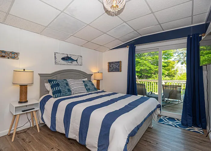 Family-Friendly Beach Home Steps From The Ocean In Ocean City