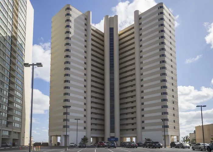 Atlantis 1810 Condo