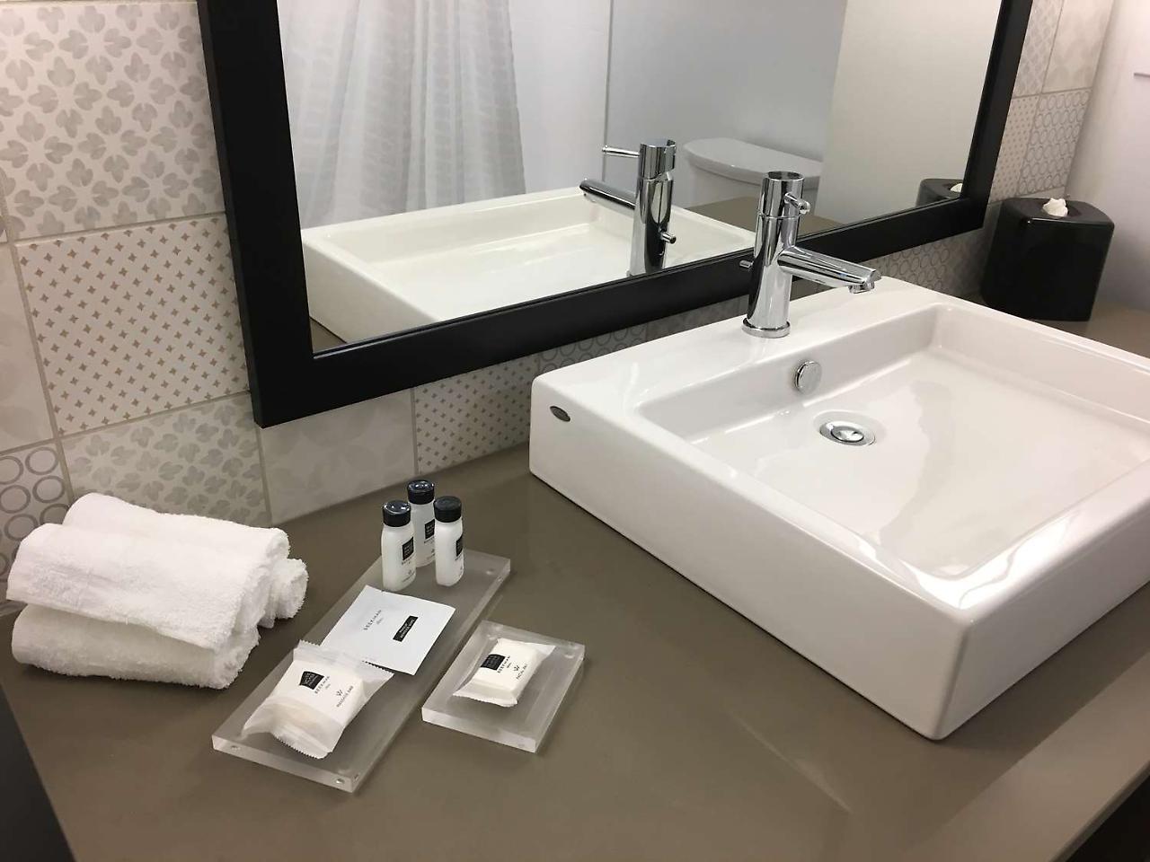 Country & By Radisson Ocean 4*