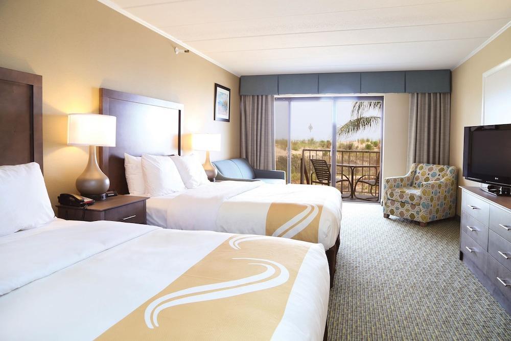 Quality Oceanfront 3*