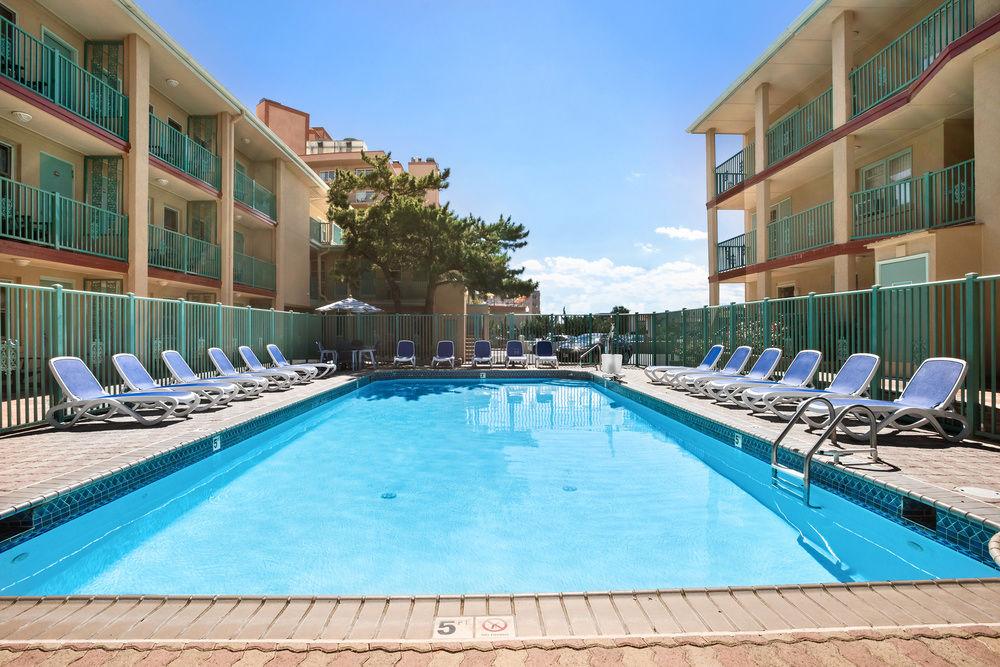 Hotel Days By Wyndham Ocean Oceanfront Ocean City