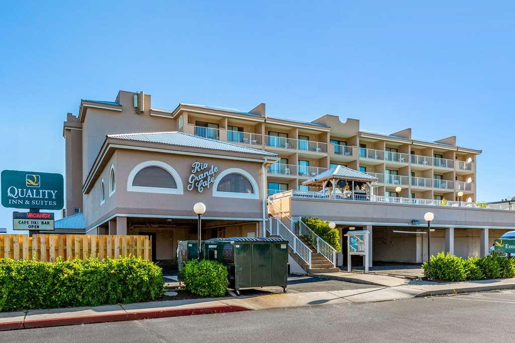 Quality & Hotel