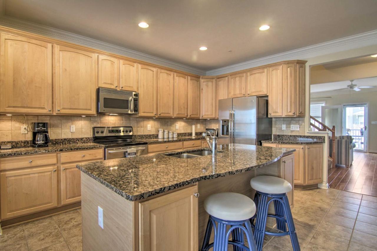 Resort-style Ocean Townhome With Access! *