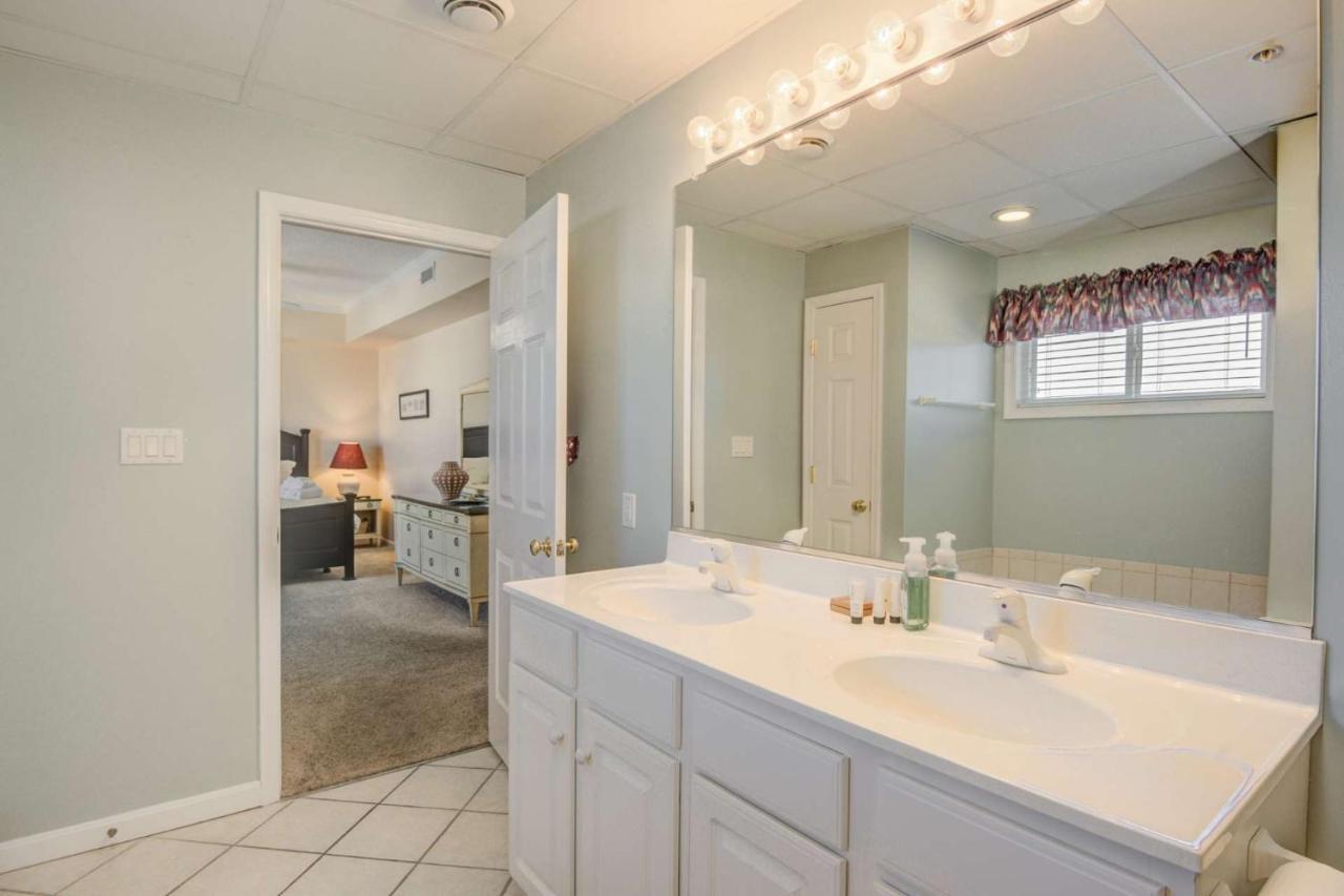 Whispering Sands 301 Apartment Ocean City