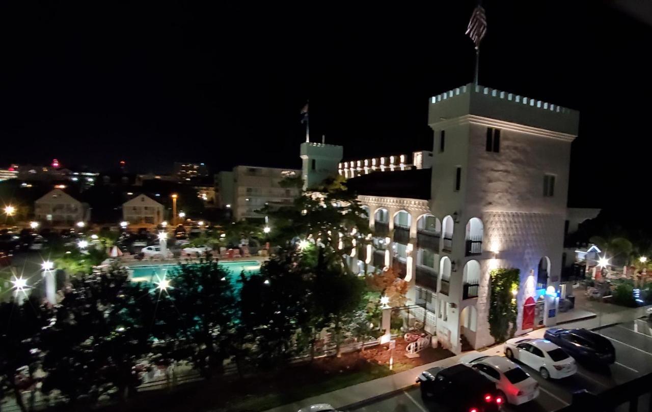 Hotel Castle In The 3*