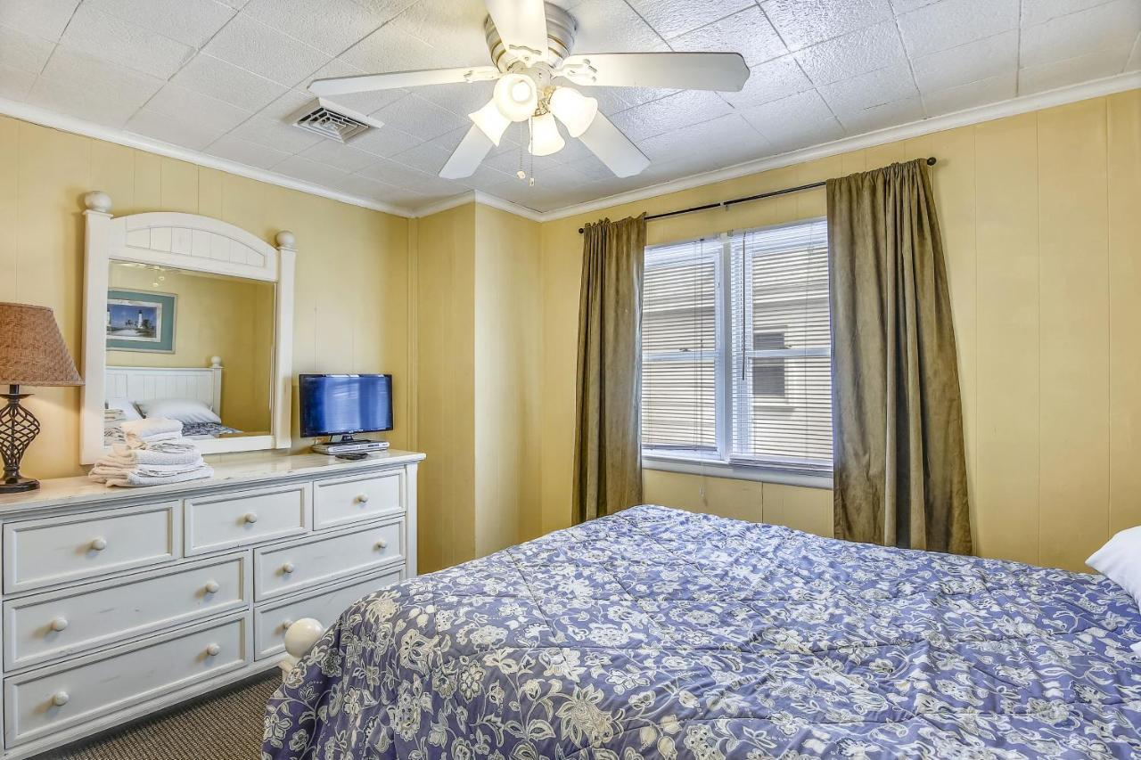 Apartment Time-n-tide 7