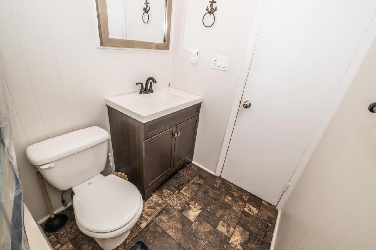 Summer Winds 202e Apartment
