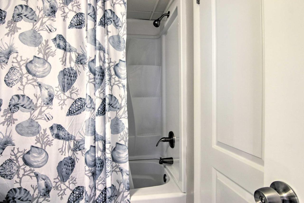 Apartment Charming Ocean Condo, 4 Mi To Boardwalk!